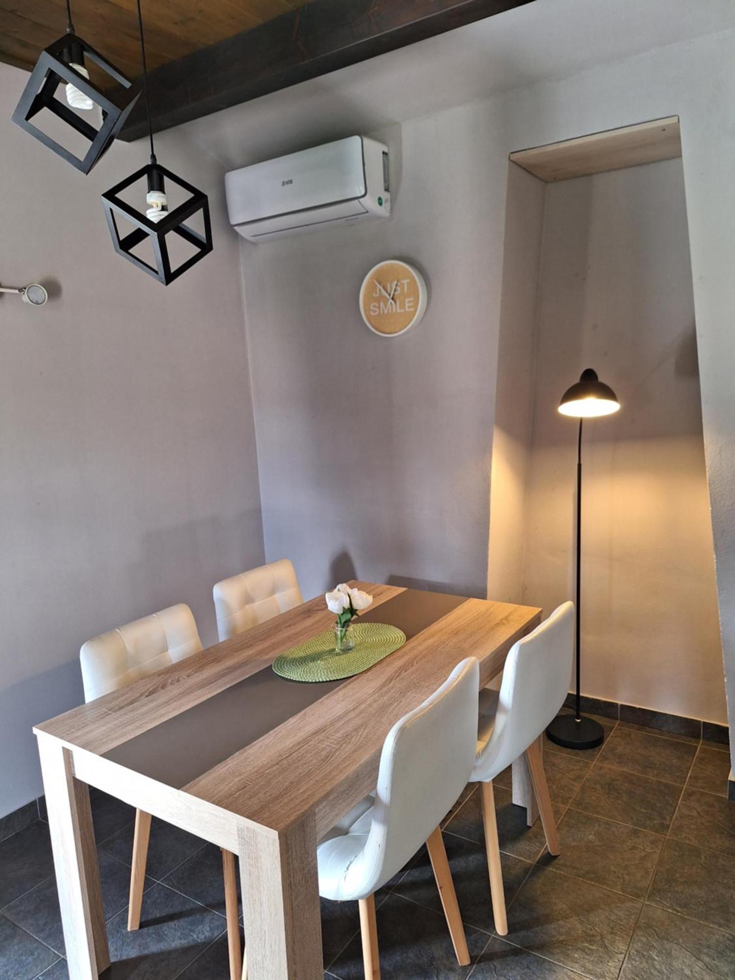 Guest House Flora Pazin Luaran gambar
