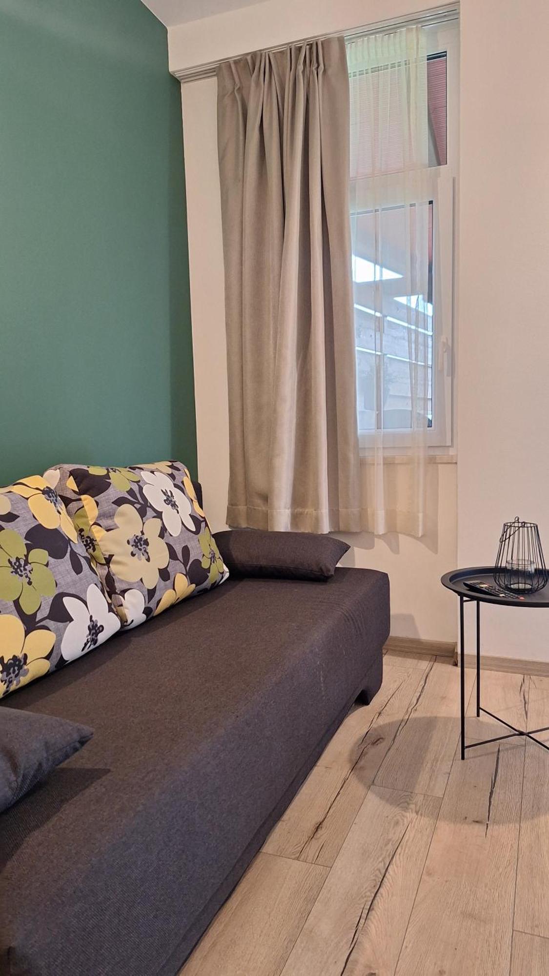 Guest House Flora Pazin Luaran gambar